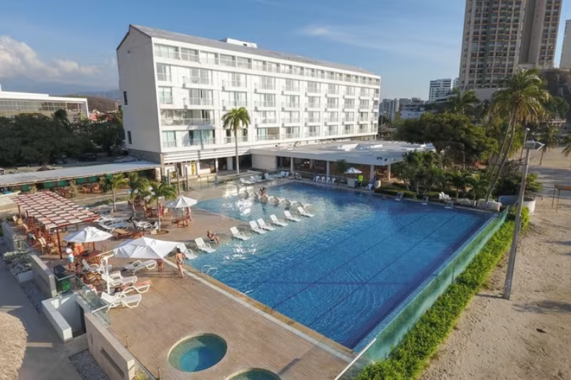 Tamaca Beach Resort Hotel