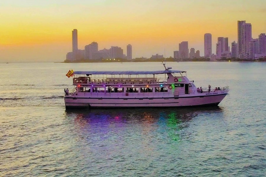 Tour Bahía Barco Bequia