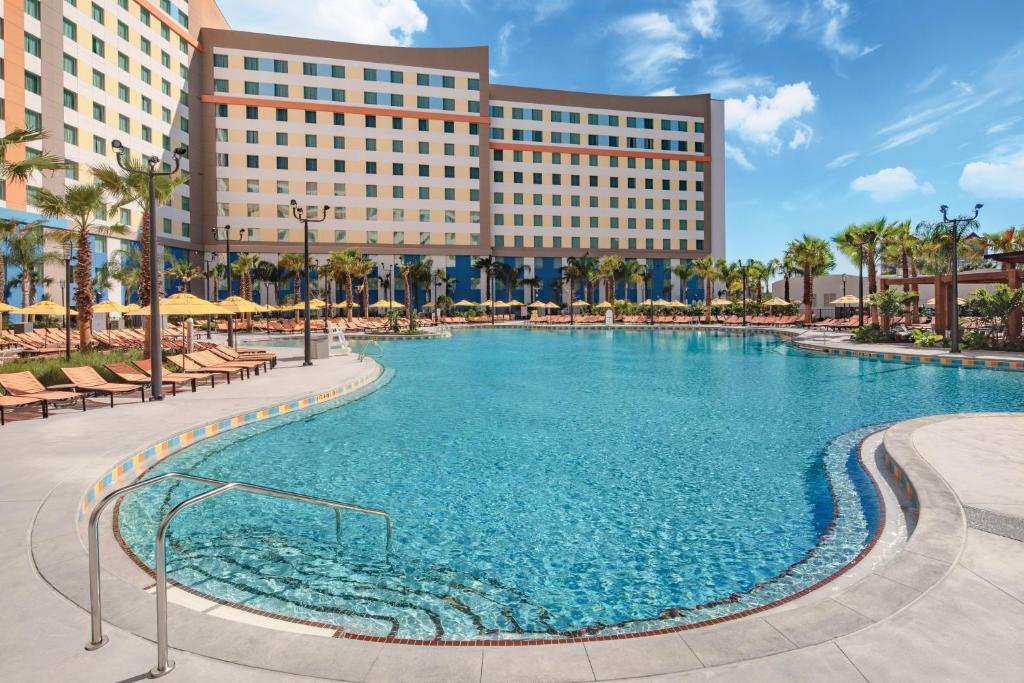 Universal’s Endless Summer Resort – Dockside Inn and Suites