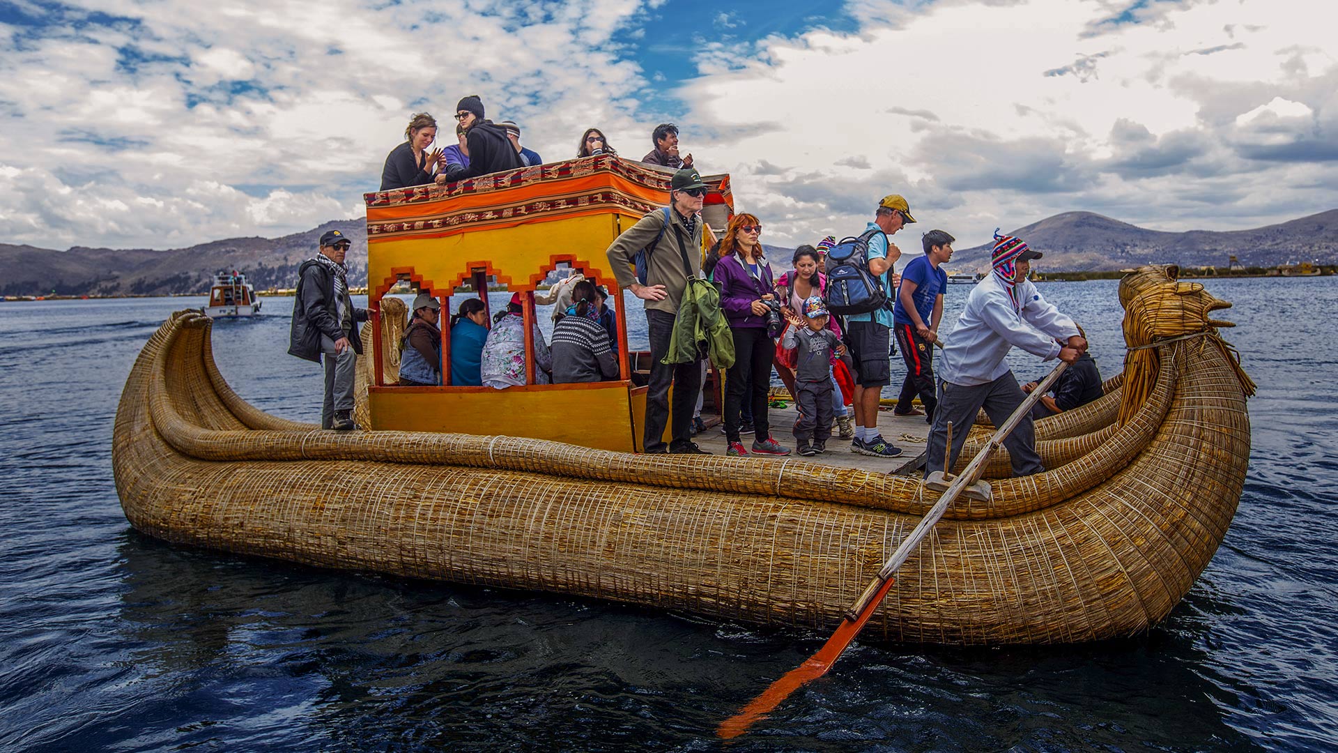 Recorrido Puno - Lago Titicaca Del cielo verdadero al cielo reflejado - Puno