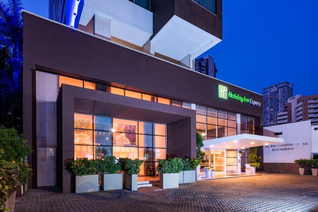 Holiday Inn Express - Cartagena Bocagrande, an IHG Hotel
